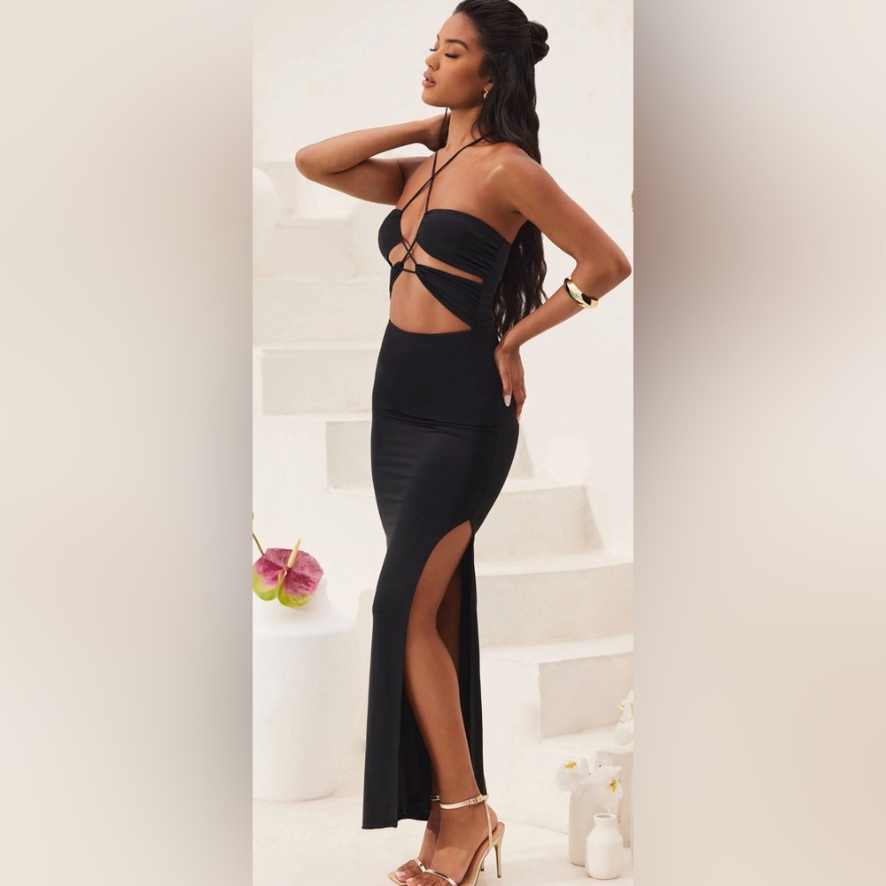 Cut Out Halter Neck Maxi Dress